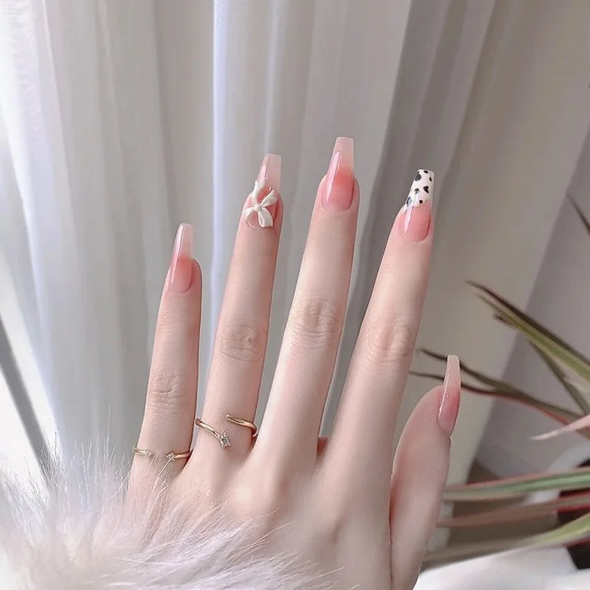 Hot 24pcs Bow Nail Patch Glue Type Removable Long Paragraph Fashion Manicure Save Time False Nail Patch FRE-Drop
Hot 24pcs Bow Nail Patch Glue Type Removable Long Paragraph Fashion Manicure Save Time False Nail Patch FRE-Drop