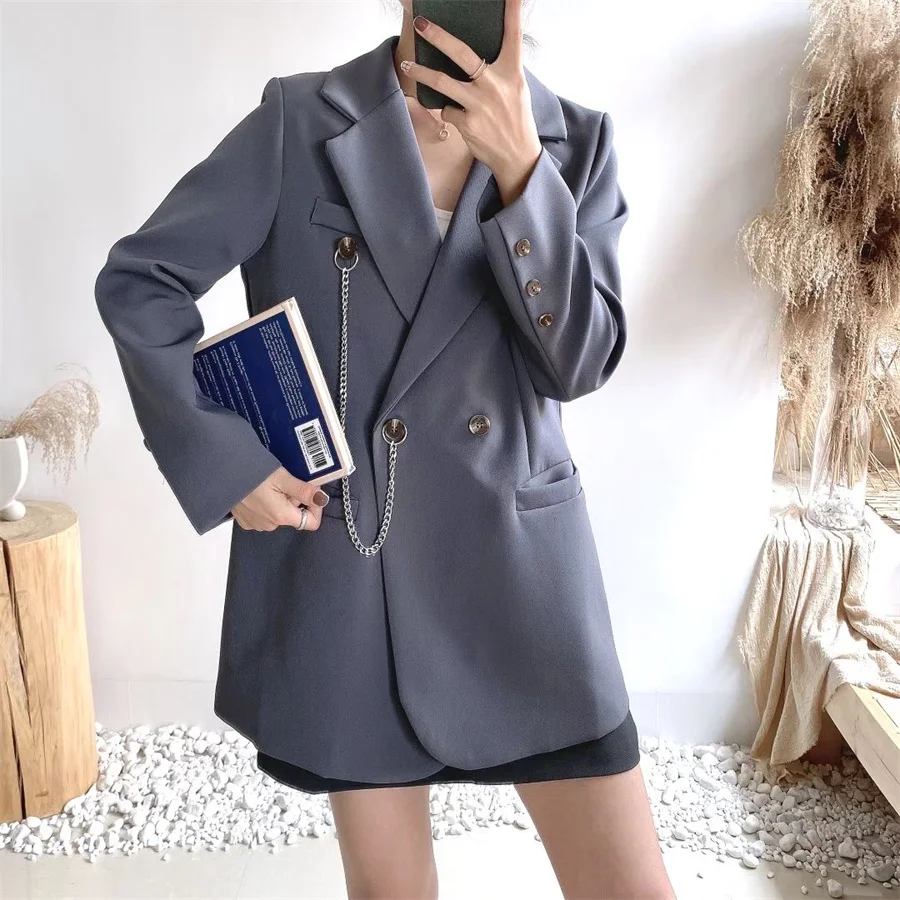 HziriP OL Notched Vintage Solid Double Breasted Blazer Coat 2021 New Autumn Formal Chain Decoration Women Blazers Suit Jacket
HziriP OL Notched Vintage Solid Double Breasted Blazer Coat 2021 New Autumn Formal Chain Decoration Women Blazers Suit Jacket