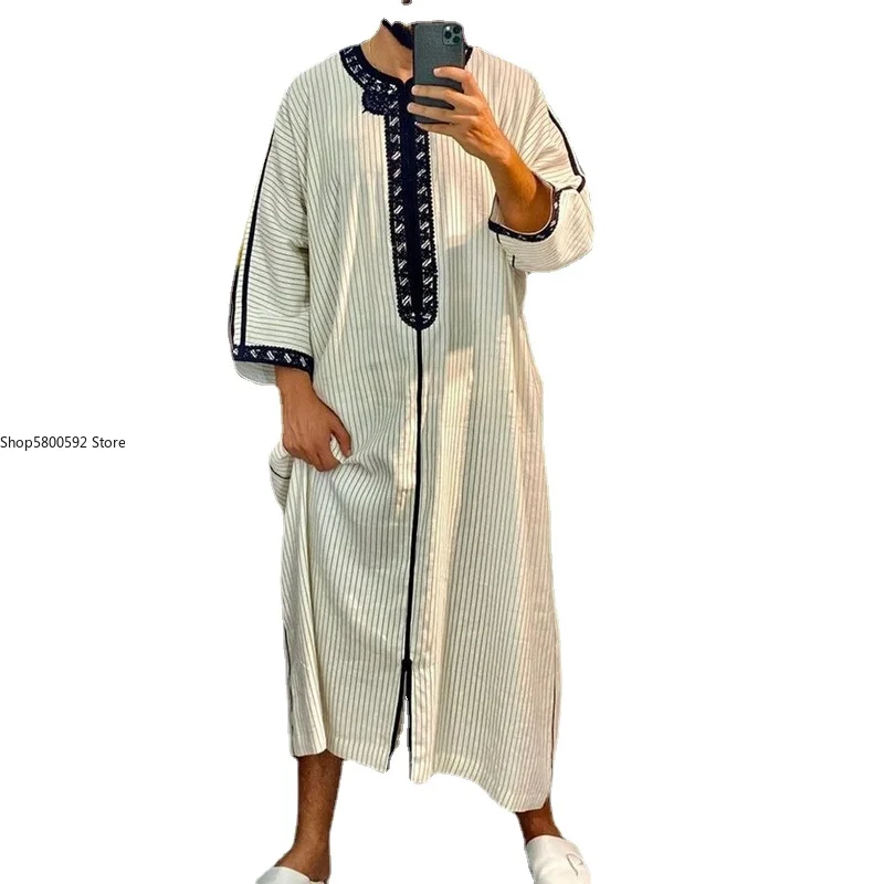 Abaya исламский мужской халат, мусульманские платья djellaba homme, Модные полосатые рубашки с принтом в стиле пэчворк, арабское платье, этническая м...
Abaya исламский мужской халат, мусульманские платья djellaba homme, Модные полосатые рубашки с принтом в стиле пэчворк, арабское платье, этническая м...