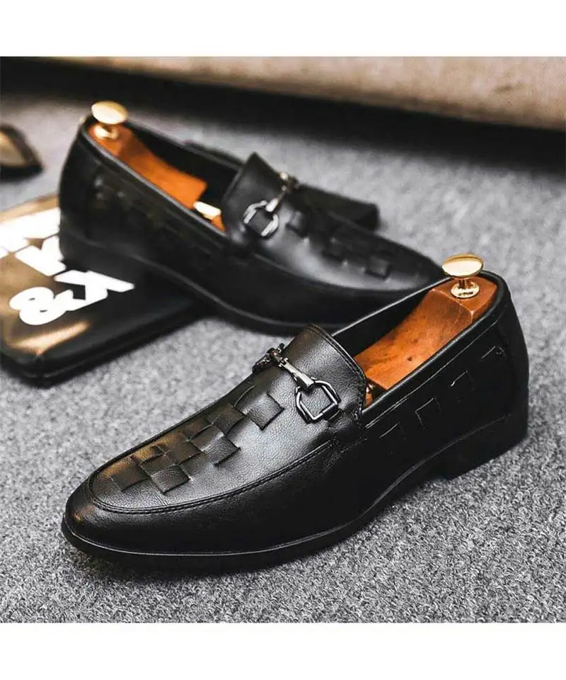 Men's Handmade High-quality PU Black Woven Metal Decoration Classic Fashion Trend All-match Business Casual Loafers YX044
Men's Handmade High-quality PU Black Woven Metal Decoration Classic Fashion Trend All-match Business Casual Loafers YX044