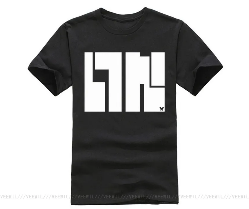 Футболка мужская оверсайз с принтом, модная тенниска из хлопка в стиле хип-хоп, с коротким рукавом, с принтом брызговиков
Футболка мужская оверсайз с принтом, модная тенниска из хлопка в стиле хип-хоп, с коротким рукавом, с принтом брызговиков