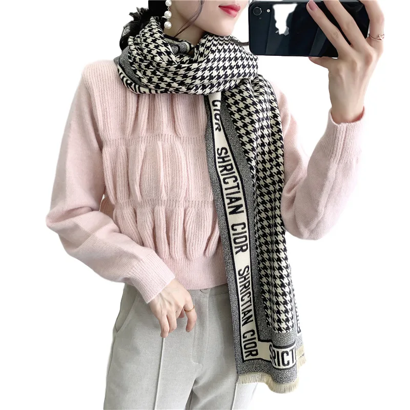 thick cashmere women scarf winter of female new fringed shawl with thick warm scarf зимний шарф для женщин sjaal zwart
thick cashmere women scarf winter of female new fringed shawl with thick warm scarf зимний шарф для женщин sjaal zwart