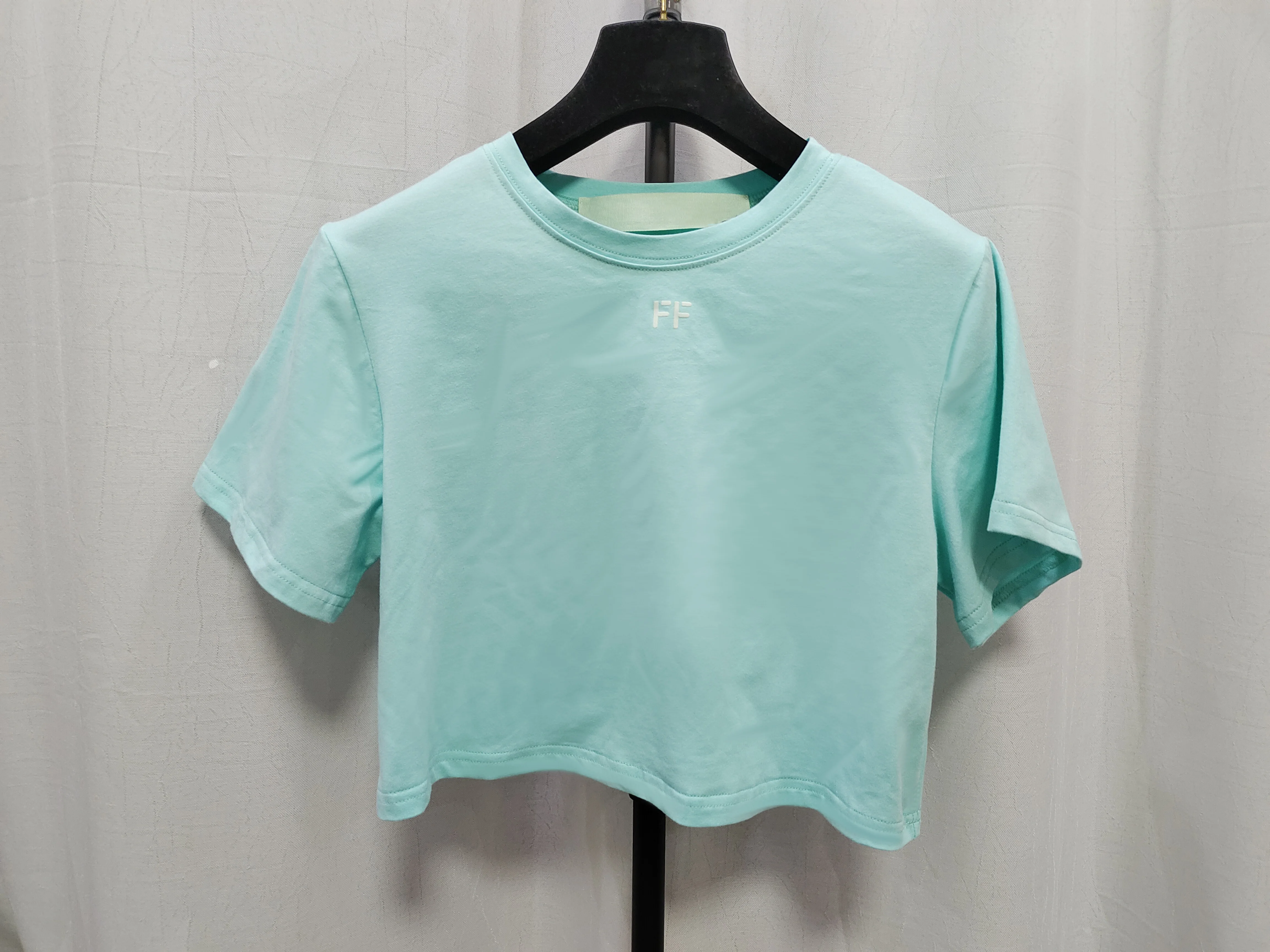 T-Shirt Women Top Brand Cotton Sexy Pure color ladies Embroidery female Tops Tshirt Short Sleeve Sexy Navel loose Crop Top
T-Shirt Women Top Brand Cotton Sexy Pure color ladies Embroidery female Tops Tshirt Short Sleeve Sexy Navel loose Crop Top