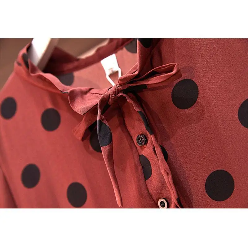 Autumn Large Size Polka Dot Dress Fashion Long Sleeve Plus Size Dress 4XL Big Size Loose Long Dress Oversize Ladies Work Dresses
Autumn Large Size Polka Dot Dress Fashion Long Sleeve Plus Size Dress 4XL Big Size Loose Long Dress Oversize Ladies Work Dresses