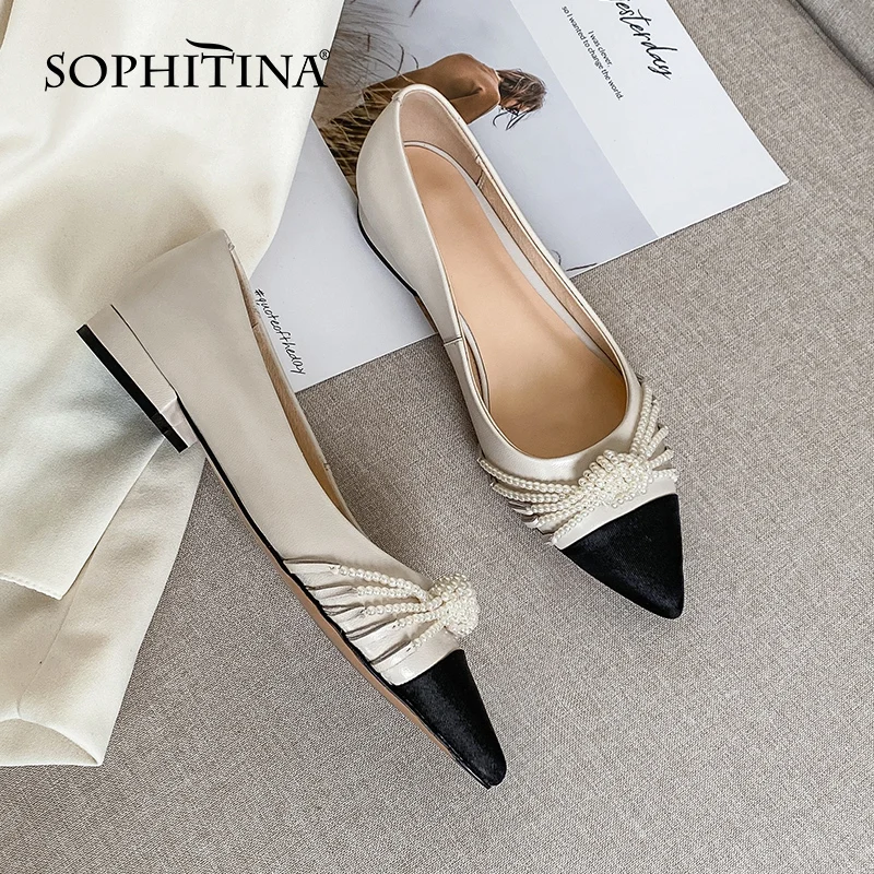 SOPHITINA Women Shoes Designer Pearl Decoration Stitching Sheepskin Shoes Pointed Toe Shallow Spring Antiskid Female Flats MO850
SOPHITINA Women Shoes Designer Pearl Decoration Stitching Sheepskin Shoes Pointed Toe Shallow Spring Antiskid Female Flats MO850