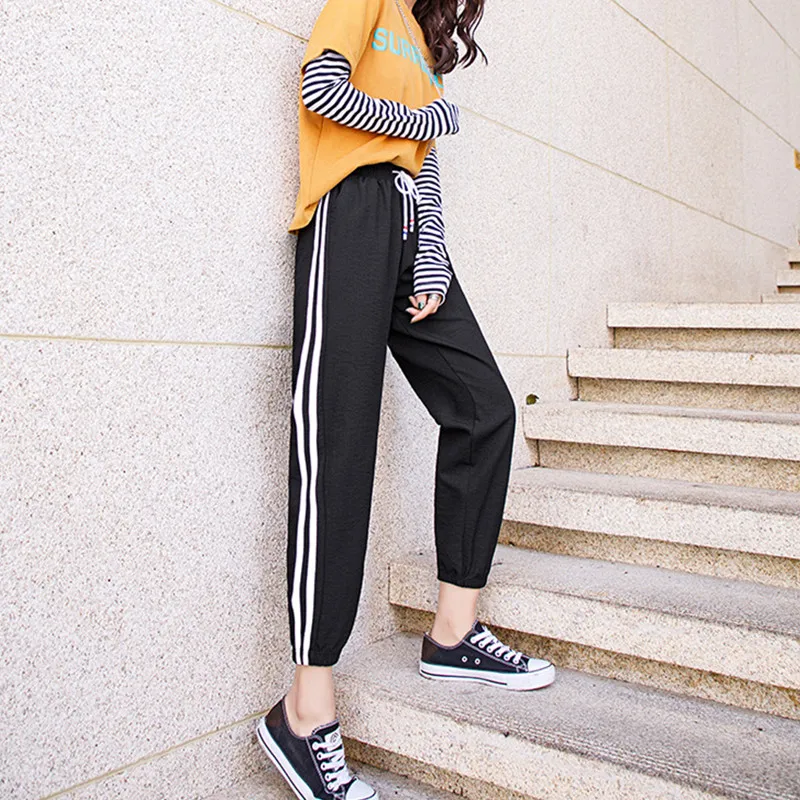 Autumn Woman Loose Sweatpants Femme Joggers Grey High Waist Pants Cow Print Casual Fashion Trousers 2021 Foreign Sporty Style
Autumn Woman Loose Sweatpants Femme Joggers Grey High Waist Pants Cow Print Casual Fashion Trousers 2021 Foreign Sporty Style