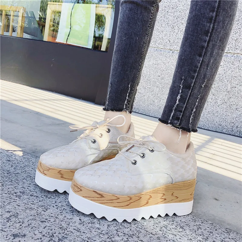 COOTELILI Fashion Women Winter Shoes Woman Casual Lady Shoes Women's Black Platform Flats Heel Shoes Lace up Flats Leather
COOTELILI Fashion Women Winter Shoes Woman Casual Lady Shoes Women's Black Platform Flats Heel Shoes Lace up Flats Leather