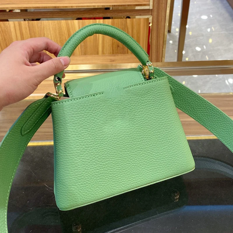 Women's leather bags 2021 new retro messenger bag fashion chain small square bags and handbags luxury handbags
Women's leather bags 2021 new retro messenger bag fashion chain small square bags and handbags luxury handbags