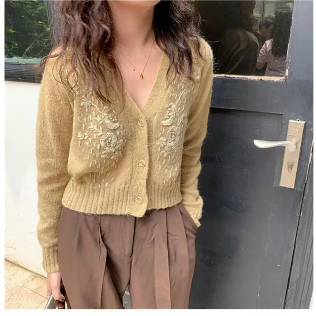 2xl Vintage fashion knitted pullovers woman sweaters flower fashion korean japan style ropa de mujer sweater women
2xl Vintage fashion knitted pullovers woman sweaters flower fashion korean japan style ropa de mujer sweater women