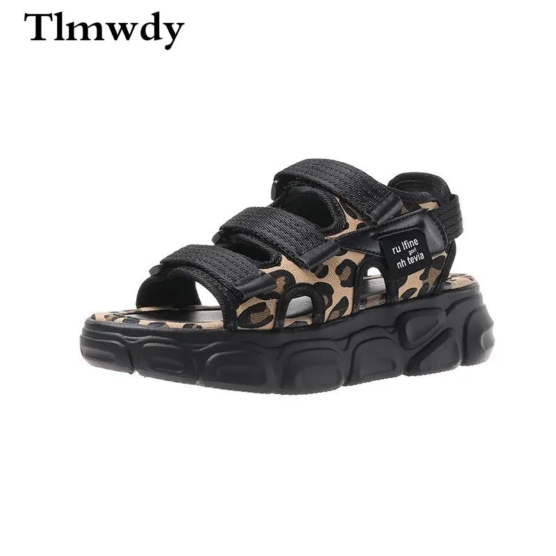 2021 Fashion Women's Shoes Summer Sandals Women's Color Matching Platform Sandals Open Toe Comfortable Leopard Print Beach Shoes 
2021 Fashion Women's Shoes Summer Sandals Women's Color Matching Platform Sandals Open Toe Comfortable Leopard Print Beach Shoes