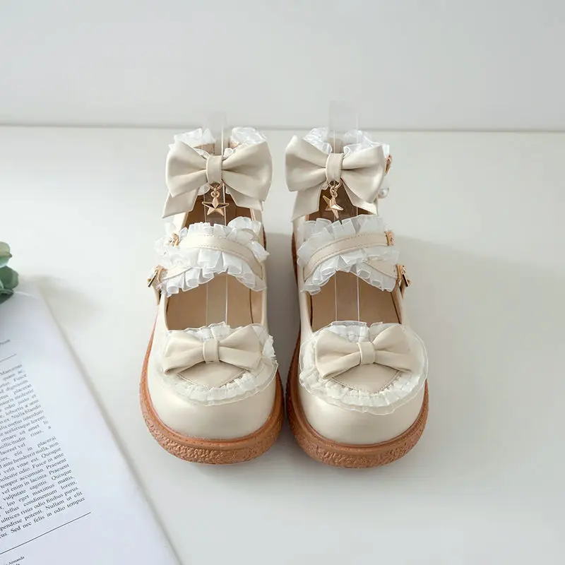 Lolita Shoes 2021 Buckle Mary Janes Shoes Patent Leather Girls Shoes Rivet Zapatos De Mujer Women Cross-tied Platform Shoes
Lolita Shoes 2021 Buckle Mary Janes Shoes Patent Leather Girls Shoes Rivet Zapatos De Mujer Women Cross-tied Platform Shoes