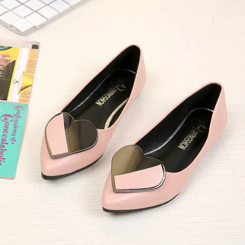 2020 Flat shoes women summer autumn new wild low-heeled shallow casual shoes heart-shaped pointed ladies shoes W38-22
2020 Flat shoes women summer autumn new wild low-heeled shallow casual shoes heart-shaped pointed ladies shoes W38-22