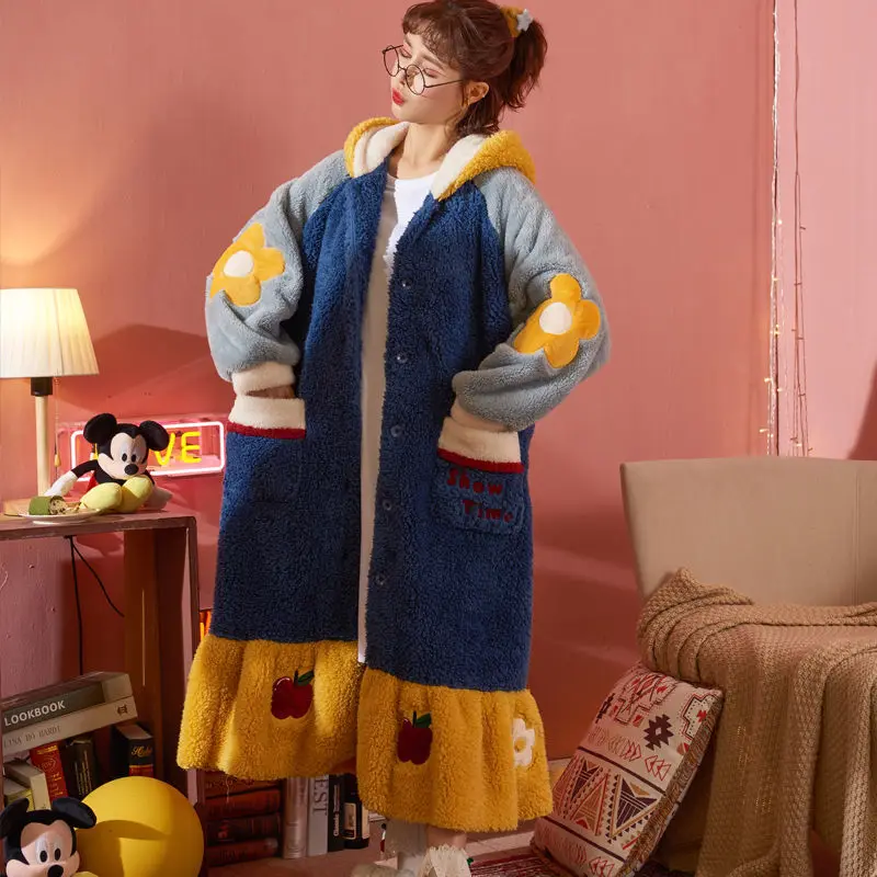 Pajamas for Women Winter Plus Velvet Sleepwear Thickened Coral Fleece Long Nightgown Cute Hooded Nightdress Female Home Rob
Pajamas for Women Winter Plus Velvet Sleepwear Thickened Coral Fleece Long Nightgown Cute Hooded Nightdress Female Home Rob