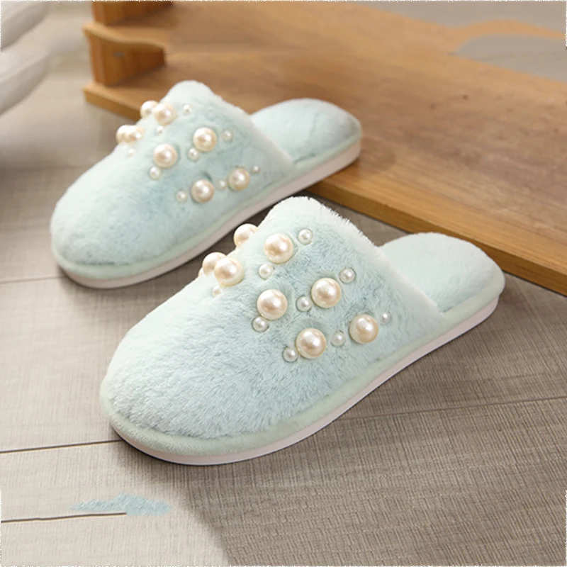 2020 New Women Indoor Warm Slippers Plush Lovers Home Slipper Anti Slip Winter Shoes Woman House Soft Bottom Slides MTX16
2020 New Women Indoor Warm Slippers Plush Lovers Home Slipper Anti Slip Winter Shoes Woman House Soft Bottom Slides MTX16