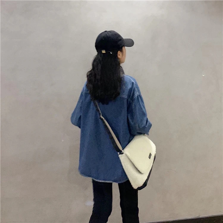 Denim Shirt Jacket Women Turn Down Collar Long Sleeve Jeans Blouse 2021 Spring Ladies Blue Tops Blouses Plus Size Chemise Femme
Denim Shirt Jacket Women Turn Down Collar Long Sleeve Jeans Blouse 2021 Spring Ladies Blue Tops Blouses Plus Size Chemise Femme