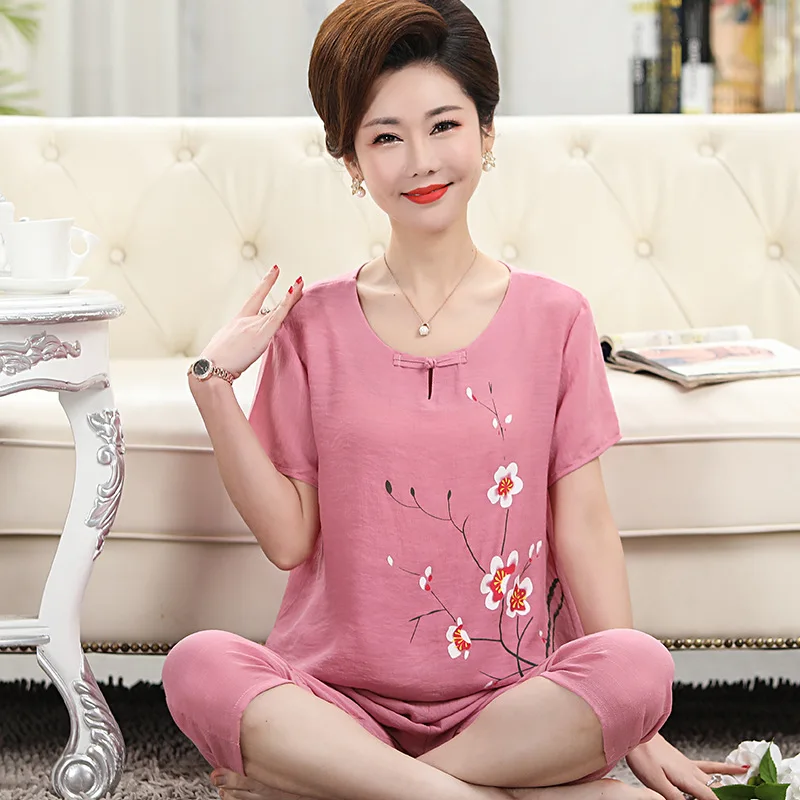 Middle Aged Lady 2PCS Cotton Sleep Suit Casual O-Neck Top Calf-Length Pant Sleepwear Summer New Home Wear Flower Print Nightwear
Middle Aged Lady 2PCS Cotton Sleep Suit Casual O-Neck Top Calf-Length Pant Sleepwear Summer New Home Wear Flower Print Nightwear