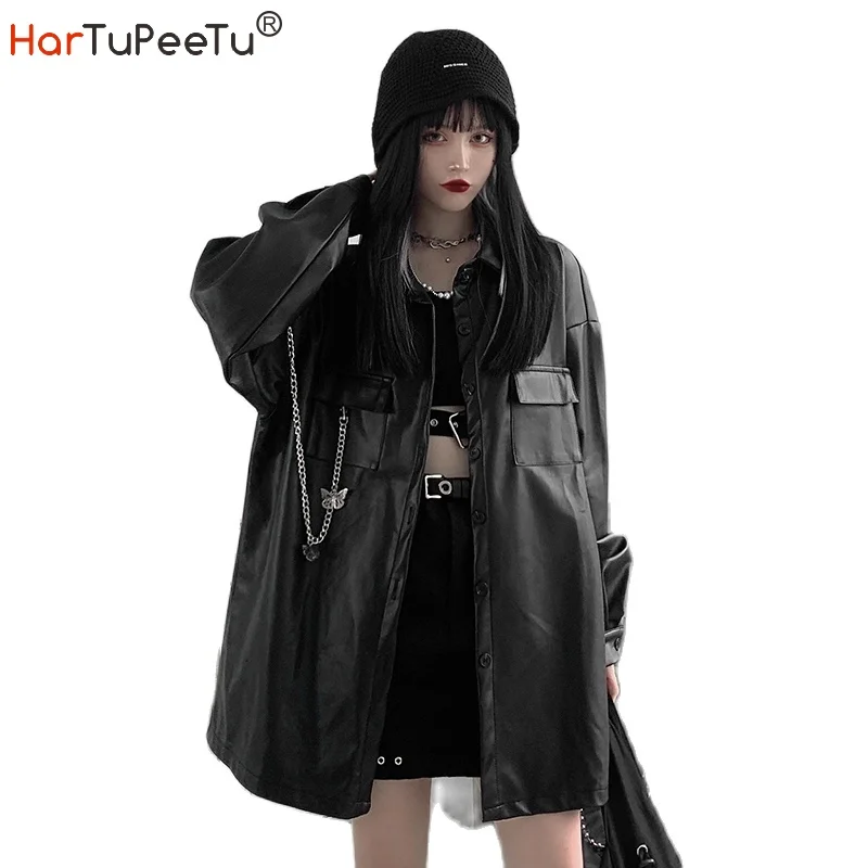 Women Fleece Black PU Leather Jacket BF Spring Autumn 2021 Oversized Loose Harajuku Coat Metal Chain Decorate Vintage Outwear
Women Fleece Black PU Leather Jacket BF Spring Autumn 2021 Oversized Loose Harajuku Coat Metal Chain Decorate Vintage Outwear
