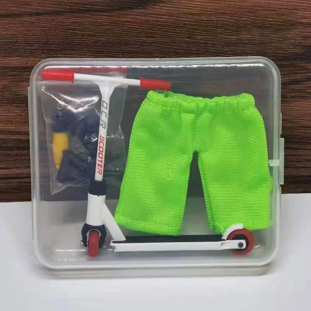 Simulation Mini Finger Scooter Model Set Alloy Scooter Spare Novelty Toy Pants Funny Wheel M0S4
Simulation Mini Finger Scooter Model Set Alloy Scooter Spare Novelty Toy Pants Funny Wheel M0S4