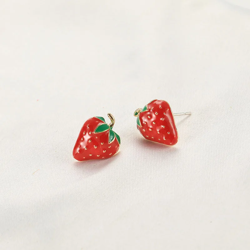 Celebrity Girls Cute Small High-end Red Strawberry Earrings Street Beat Net Red Personality Wild Earrings Beads Earrings Women
Celebrity Girls Cute Small High-end Red Strawberry Earrings Street Beat Net Red Personality Wild Earrings Beads Earrings Women