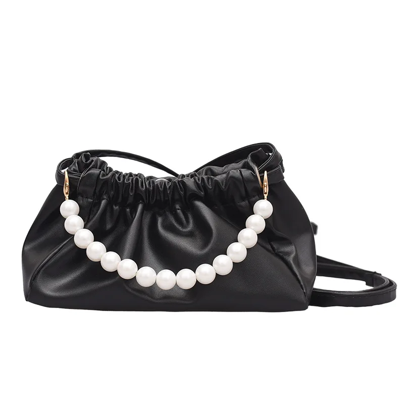red pearl bag women's 2021 new fashion pearl portable One Shoulder Messenger Bag fold cloud bag
red pearl bag women's 2021 new fashion pearl portable One Shoulder Messenger Bag fold cloud bag