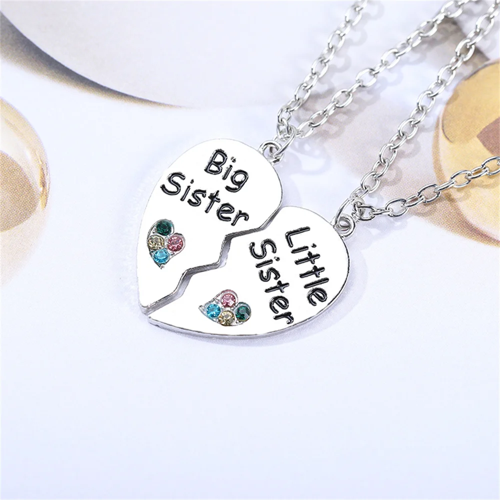 2 Pcs Trendy Big Sister Little Sister Pendant Necklace Women Hollow Heart Puzzle Sis Friend Pendant Family Jewelry Gifts
2 Pcs Trendy Big Sister Little Sister Pendant Necklace Women Hollow Heart Puzzle Sis Friend Pendant Family Jewelry Gifts