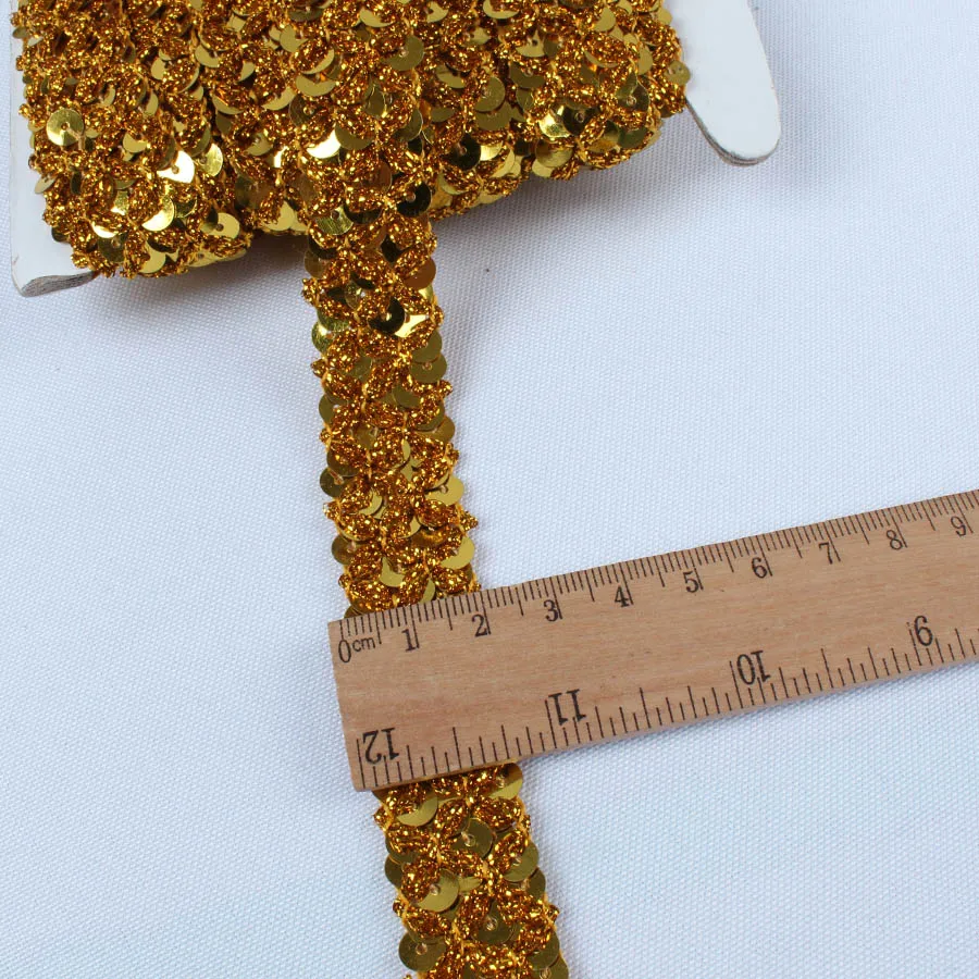 10 Yards 3 Rows Grid Sequins Polyester Lace Trim Ribbons DIY Sewing Garment Handmade Materials 2cm Wide
10 Yards 3 Rows Grid Sequins Polyester Lace Trim Ribbons DIY Sewing Garment Handmade Materials 2cm Wide