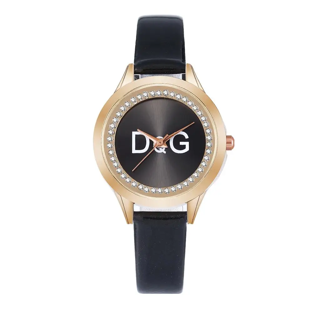 Fashion Luxury Diamond Women Quartz Watches Charm Ladies Pink Wristwatches 2021 Simple Woman Leather Clock Relogio Feminino
Fashion Luxury Diamond Women Quartz Watches Charm Ladies Pink Wristwatches 2021 Simple Woman Leather Clock Relogio Feminino