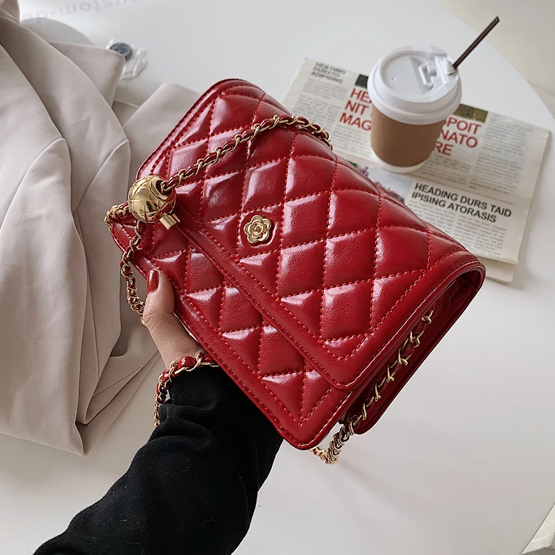 с досавкой Design Chain Small PU Leather Crossbody Shoulder Bags for Women 2021 Lady Trendy Travel Branded Handbags and Purses
с досавкой Design Chain Small PU Leather Crossbody Shoulder Bags for Women 2021 Lady Trendy Travel Branded Handbags and Purses