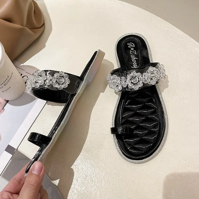 New Women Flat Shoes Pu Leather Women Slipper Soft Chain Beach Slipper Shoes Designer Shoes Brand Sandal Flip Flops For Women
New Women Flat Shoes Pu Leather Women Slipper Soft Chain Beach Slipper Shoes Designer Shoes Brand Sandal Flip Flops For Women