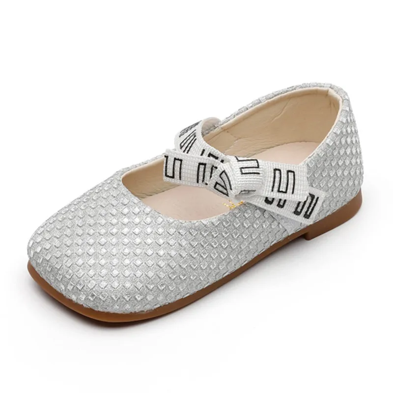 ULKNN New 2021 Kids Princess Fashion Shoes 3 To 12 Years Old Children Soft Bottom Princess Shoes Baby Shoes List of The Girls 
ULKNN New 2021 Kids Princess Fashion Shoes 3 To 12 Years Old Children Soft Bottom Princess Shoes Baby Shoes List of The Girls