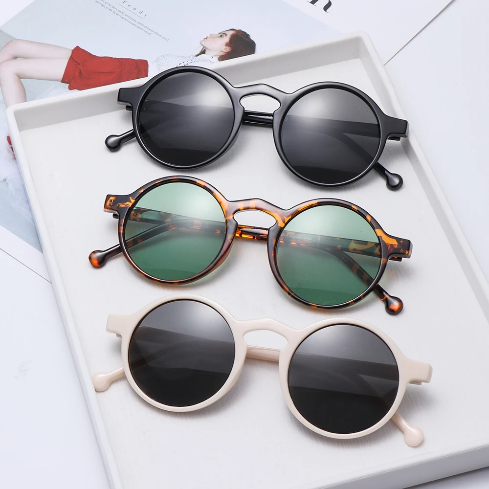 New Hot Summer UV400 Sunglasses Korean Style Retro Round Sun Glasses Brand Designer Small Frame Outdoor Hiking Driving Eyewear
New Hot Summer UV400 Sunglasses Korean Style Retro Round Sun Glasses Brand Designer Small Frame Outdoor Hiking Driving Eyewear
