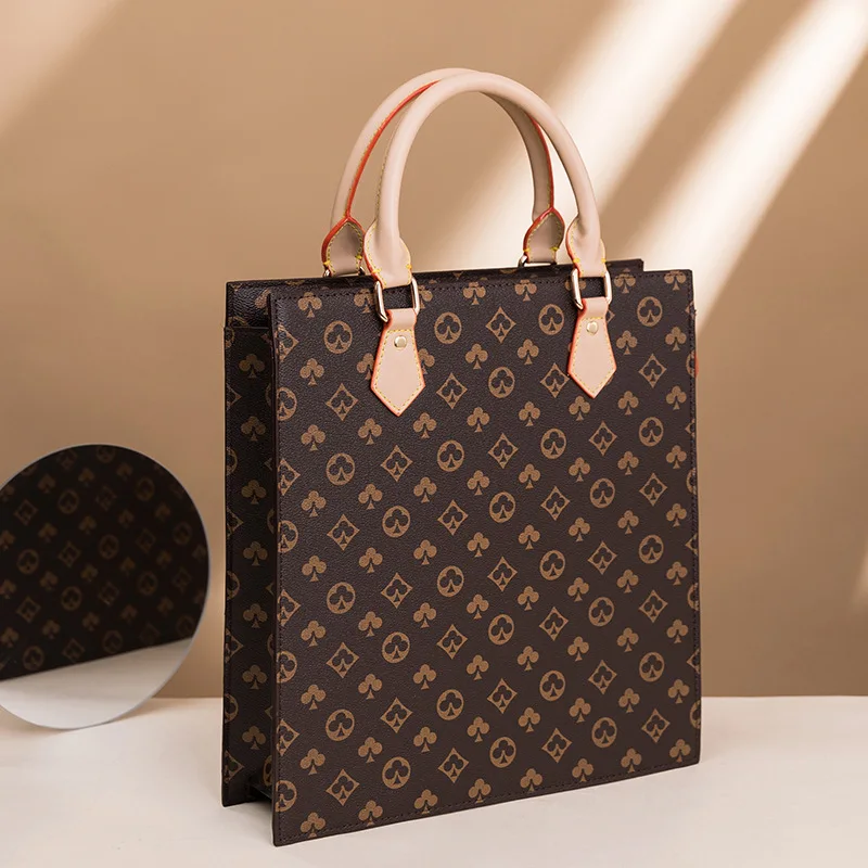Handbag European American Fashion Presbyopia Large Capacity A4 Document Bag Business Luxury Handbags Women Bags Designer 2020
Handbag European American Fashion Presbyopia Large Capacity A4 Document Bag Business Luxury Handbags Women Bags Designer 2020