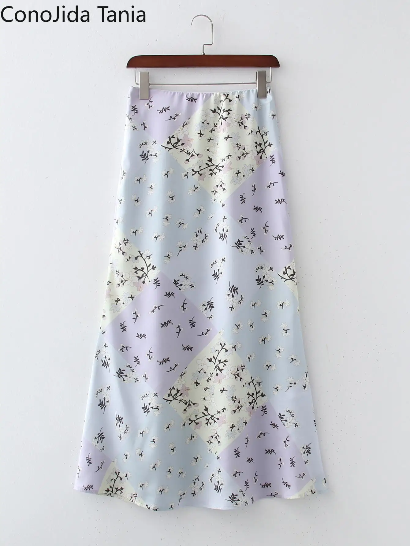Korean Women's 2021 Summer New Fresh High Waist Contrast Printing A-line Skirt
Korean Women's 2021 Summer New Fresh High Waist Contrast Printing A-line Skirt
