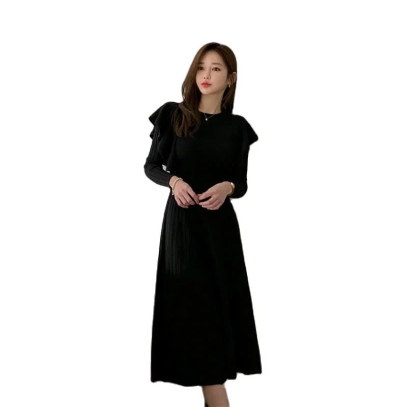2021 New Winter Vintage Elegant O-Neck Female Thicken Knit Long Dress Slim Full Sleeve Ruffles Women Sweater Vestidos
2021 New Winter Vintage Elegant O-Neck Female Thicken Knit Long Dress Slim Full Sleeve Ruffles Women Sweater Vestidos