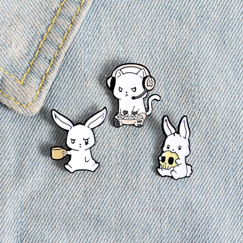Cute White Rabbit pin brooch badge personality lapel cartoon pin accessories cowboy clothes bag hat jewelry gift for children 
Cute White Rabbit pin brooch badge personality lapel cartoon pin accessories cowboy clothes bag hat jewelry gift for children