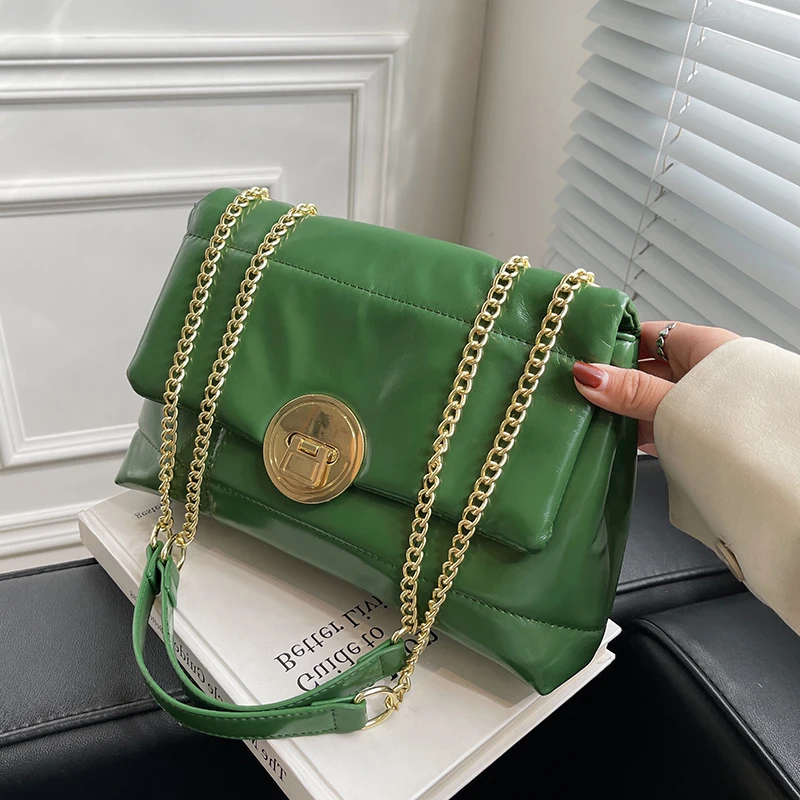 Fashion Chain Women Shoulder Crossbody Bag 2022 New Brand Designer Handbag Purses Ladies Messenger Bags Clutch High Quality
Fashion Chain Women Shoulder Crossbody Bag 2022 New Brand Designer Handbag Purses Ladies Messenger Bags Clutch High Quality