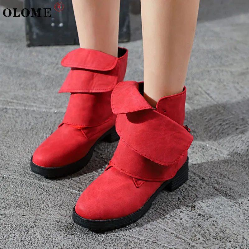 Women's Large Size Thick-soled Snow Boots Non-slip Comfortable Retro Women's Boots Personalized Motorcycle Boots 43
Women's Large Size Thick-soled Snow Boots Non-slip Comfortable Retro Women's Boots Personalized Motorcycle Boots 43