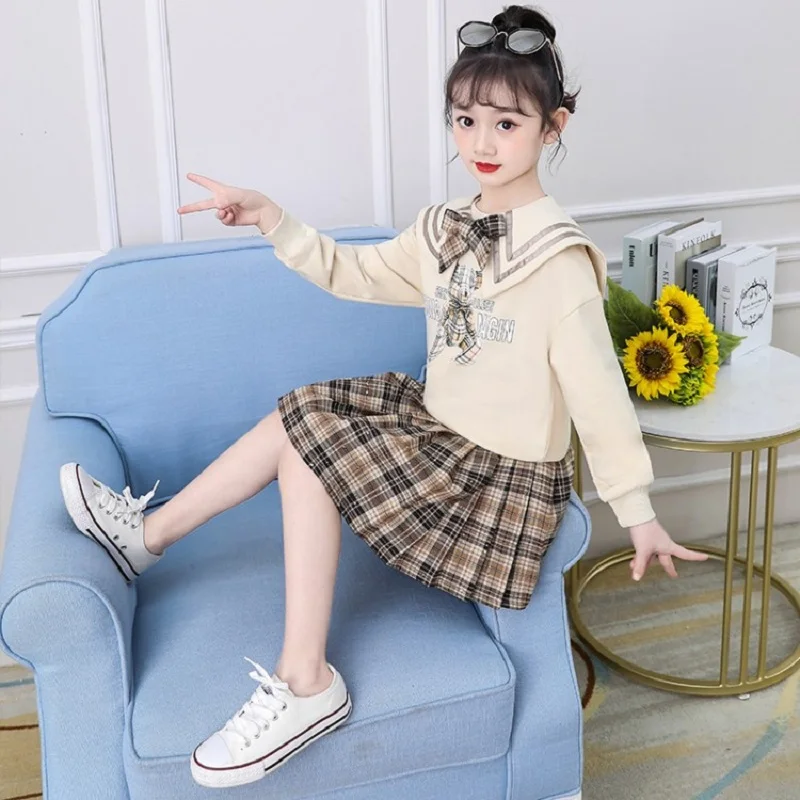 Children's Clothing 
Children's Clothing