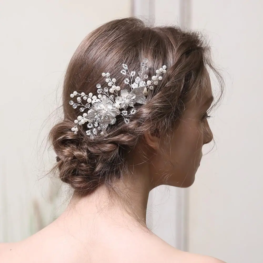Metal Flower Pearl Hair Comb Bridal Hair Accessories Comb Ornament Hair Comb Accessories For Women Wedding Headpiece
Metal Flower Pearl Hair Comb Bridal Hair Accessories Comb Ornament Hair Comb Accessories For Women Wedding Headpiece