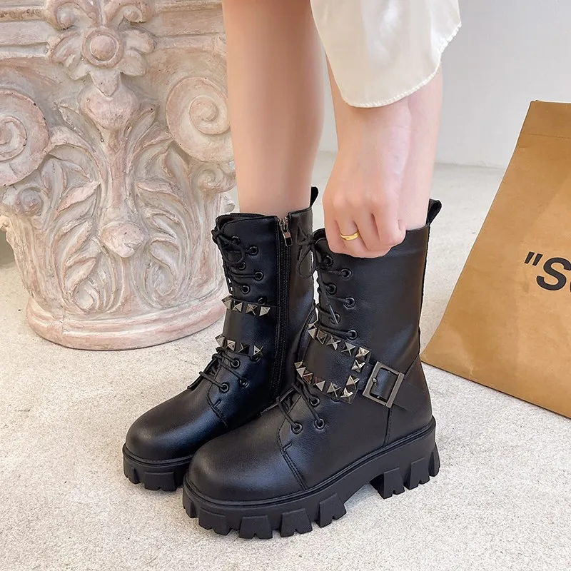 Women Casual OL Shoes Fashion Zip Metal Platform Boots Size 35-40 Brand Design Female Chunky High Heels Ankle Boots Women Boots
Women Casual OL Shoes Fashion Zip Metal Platform Boots Size 35-40 Brand Design Female Chunky High Heels Ankle Boots Women Boots
