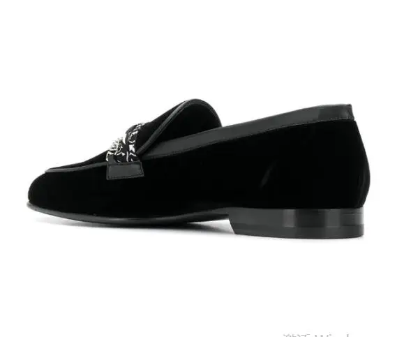 top quality slivers chains decor Black suede fashion 2020 spring dressed men shoes slip on shoes man
top quality slivers chains decor Black suede fashion 2020 spring dressed men shoes slip on shoes man