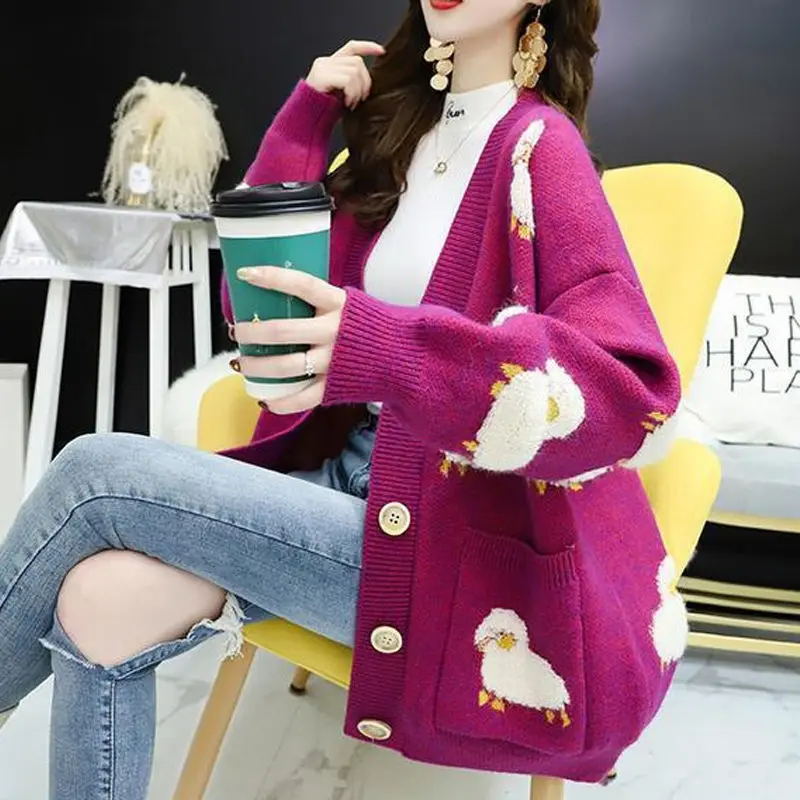 Cardigans Women V Neck Knitted Sweater Autumn Winter Warm Casual Coat Female Sheep Pattern Button Front Cable Knit Cardigan
Cardigans Women V Neck Knitted Sweater Autumn Winter Warm Casual Coat Female Sheep Pattern Button Front Cable Knit Cardigan
