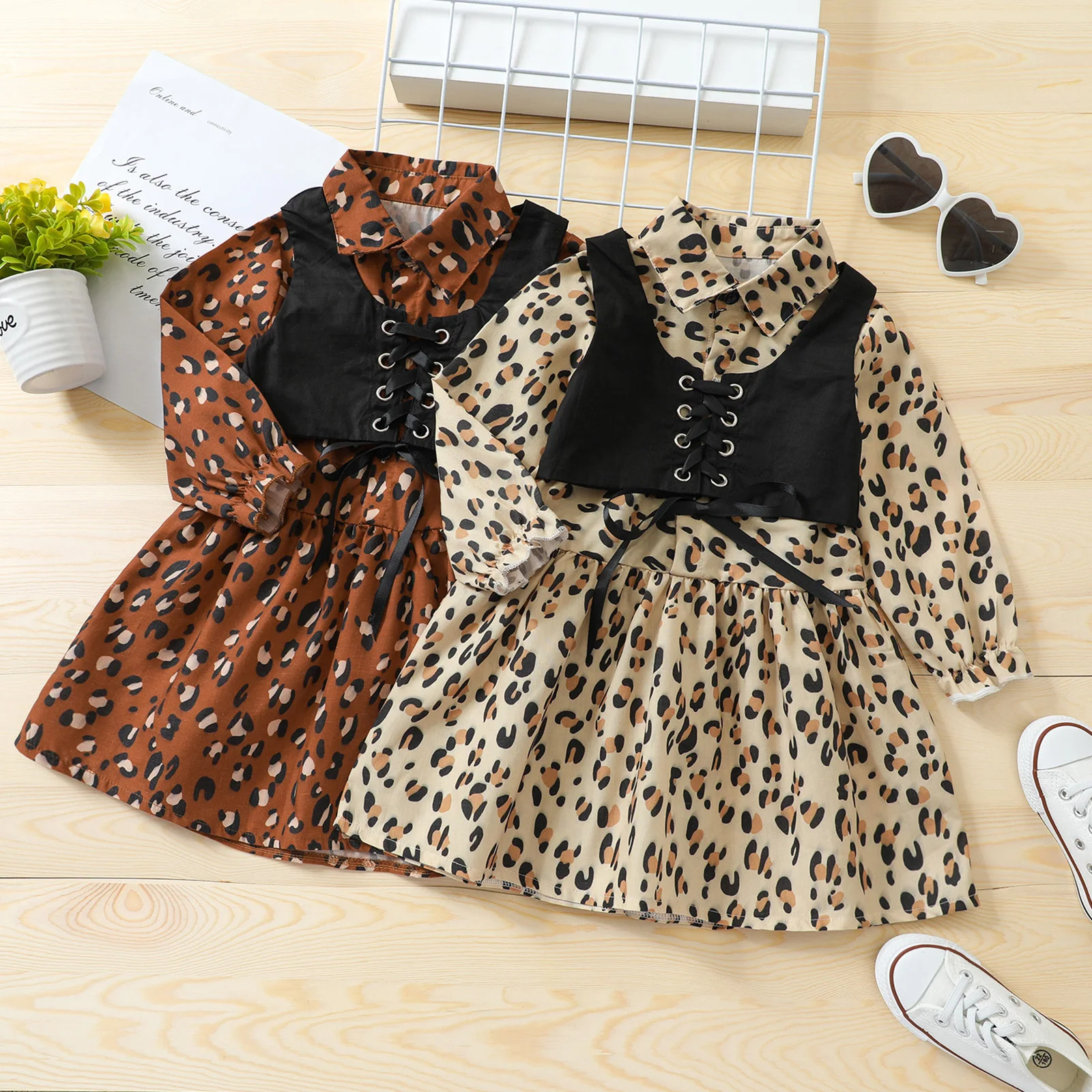 Summer Newborn Kids Baby Girls Clothes Sunflower Short Sleeve Tops T-shirt+Solid Skirt Outfits Clothes Set
Summer Newborn Kids Baby Girls Clothes Sunflower Short Sleeve Tops T-shirt+Solid Skirt Outfits Clothes Set