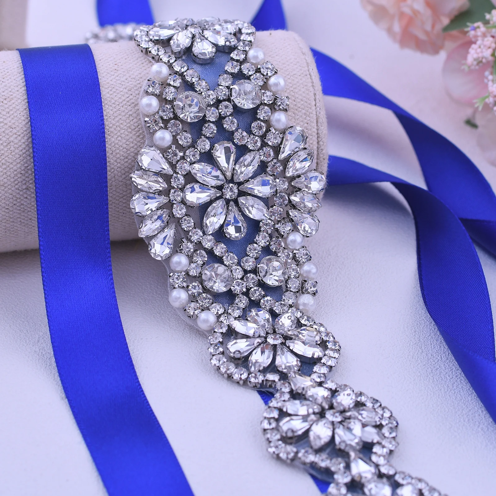 AMORARSI S161A роскошные свадебные пояса свадебное платье аксессуары ремни для мужчин и женщин для выпускного вечера для девочек вечерние платья ...
AMORARSI S161A роскошные свадебные пояса свадебное платье аксессуары ремни для мужчин и женщин для выпускного вечера для девочек вечерние платья ...