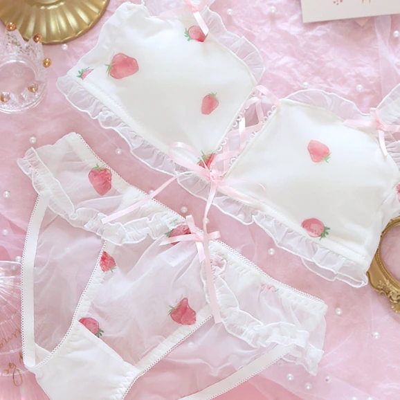 Summer Sweet Lolita Strawberry Ruffles Mesh No Rims Bra & Panties Set Japanese Soft Girl Sexy Lace-up Bow Lingerie set Underwear
Summer Sweet Lolita Strawberry Ruffles Mesh No Rims Bra & Panties Set Japanese Soft Girl Sexy Lace-up Bow Lingerie set Underwear
