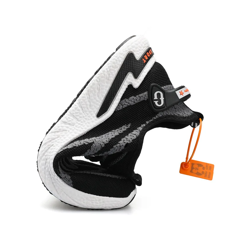Summer recreational shoe tide of han edition men's shoes fly woven men's sportswear single shoes running shoes in summer
Summer recreational shoe tide of han edition men's shoes fly woven men's sportswear single shoes running shoes in summer