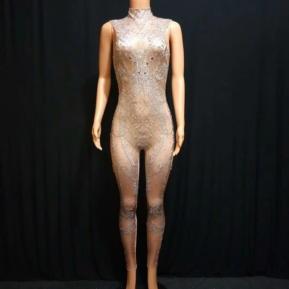 Sparkly Crystal Nude Jumpsuit Women Rhinestone Outfit Celebrate Bright Sleeveless Bodysuit Female Singer Birthday Overalls
Sparkly Crystal Nude Jumpsuit Women Rhinestone Outfit Celebrate Bright Sleeveless Bodysuit Female Singer Birthday Overalls