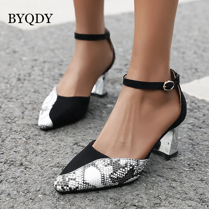 BYQDY Spring Snake Print Women High Heels Pumps Female Pointed Toe Thick Heels Pumps Buckle Strap Cover Heel Ladies Shoes Big 48 
BYQDY Spring Snake Print Women High Heels Pumps Female Pointed Toe Thick Heels Pumps Buckle Strap Cover Heel Ladies Shoes Big 48