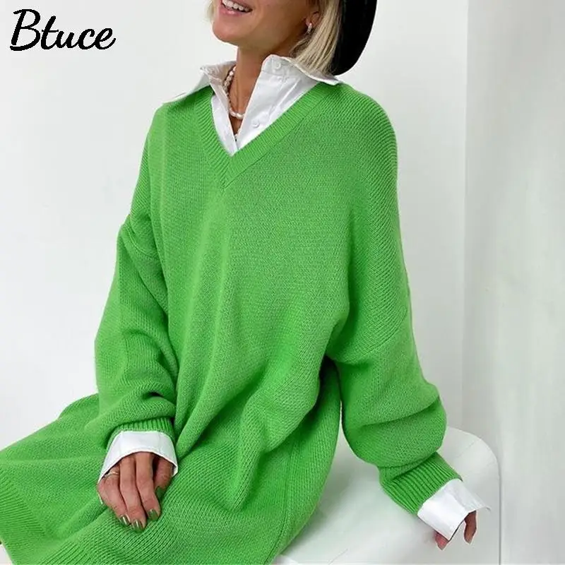 Women Green Solid Long Knitted V Neck Sweater Pullover 2021 Autumn Winter Casual Female Long Sleeve Drop Shoulder Sweater
Women Green Solid Long Knitted V Neck Sweater Pullover 2021 Autumn Winter Casual Female Long Sleeve Drop Shoulder Sweater