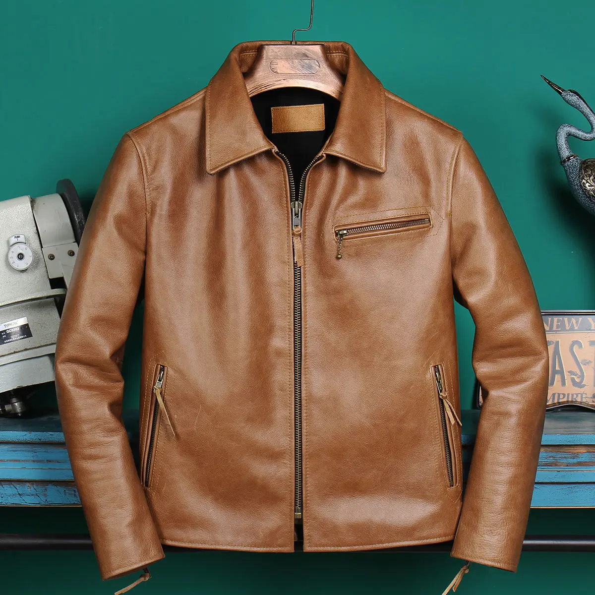 2021 New Autumn Winter Clothing Men's Genuine Cowhide Leather Jacket Male Short Casual Coat Mens Real Cow Leather Overcoats W584
2021 New Autumn Winter Clothing Men's Genuine Cowhide Leather Jacket Male Short Casual Coat Mens Real Cow Leather Overcoats W584